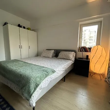French Apartament In Apartment *