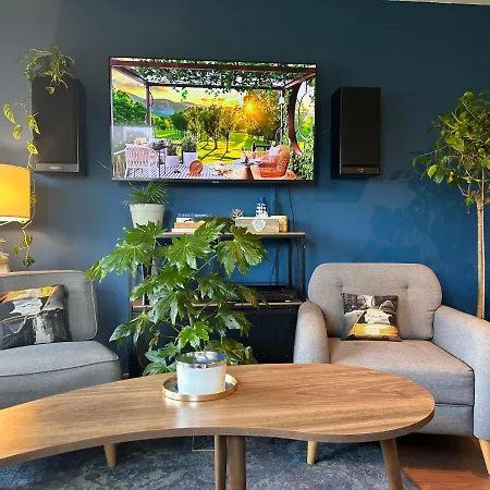 French Apartament In