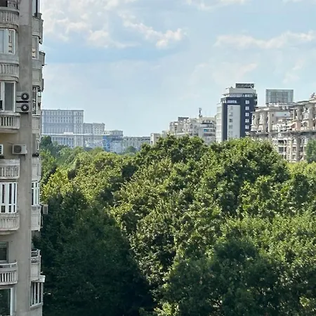 French Apartament In Apartment